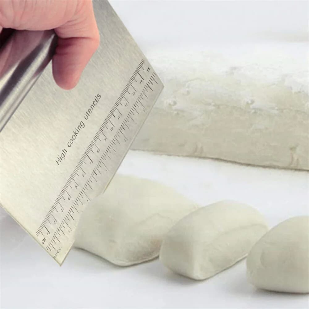 Stainless Steel Dough Pastry Scraper Pizza Cutter Chopper with Measuring Scale Multipurpose Cake Bread Separator Scale Knife